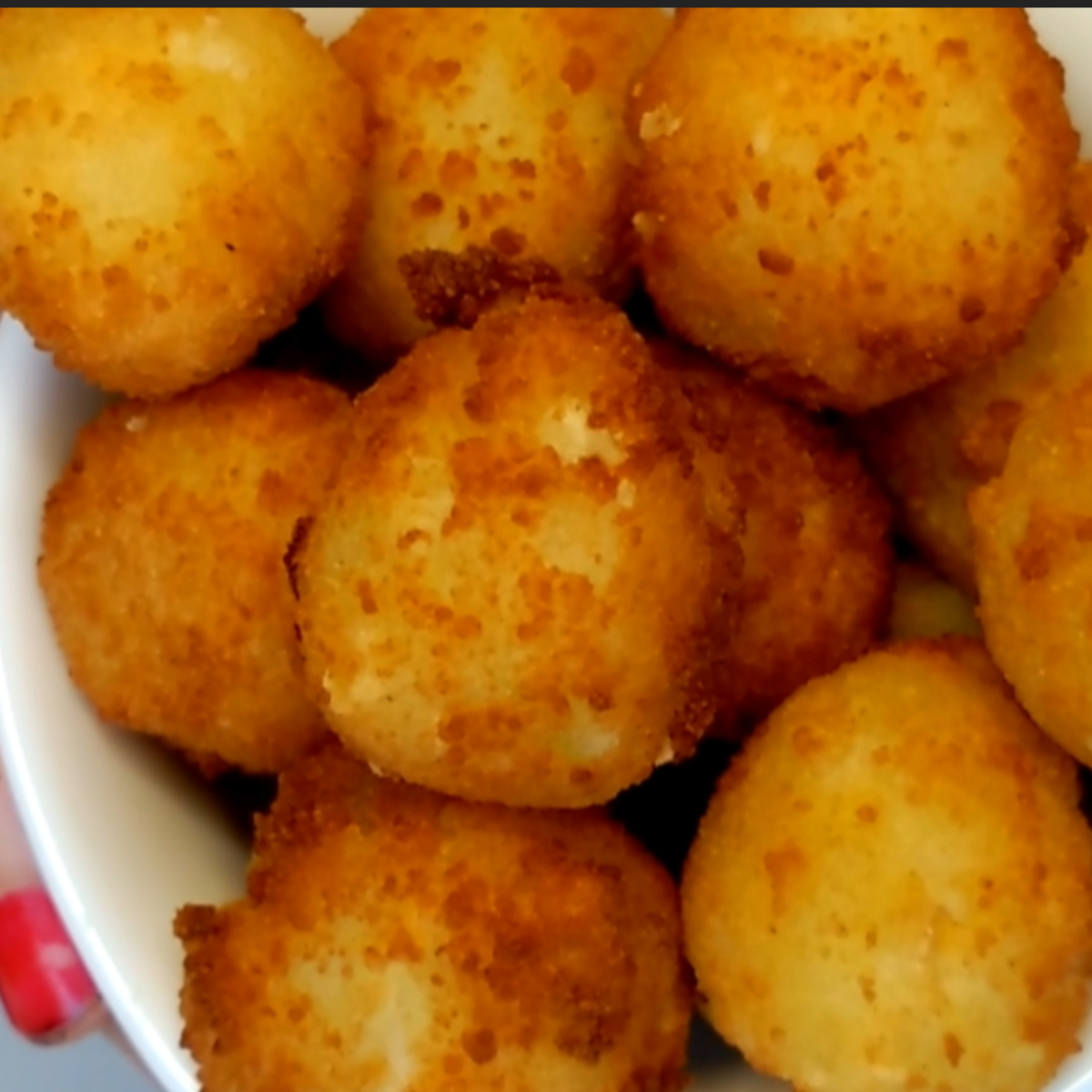 Cómo hacer bolitas de patata y queso irresistibles